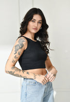 Women Ribbed Slim Fit Round-Neck Top