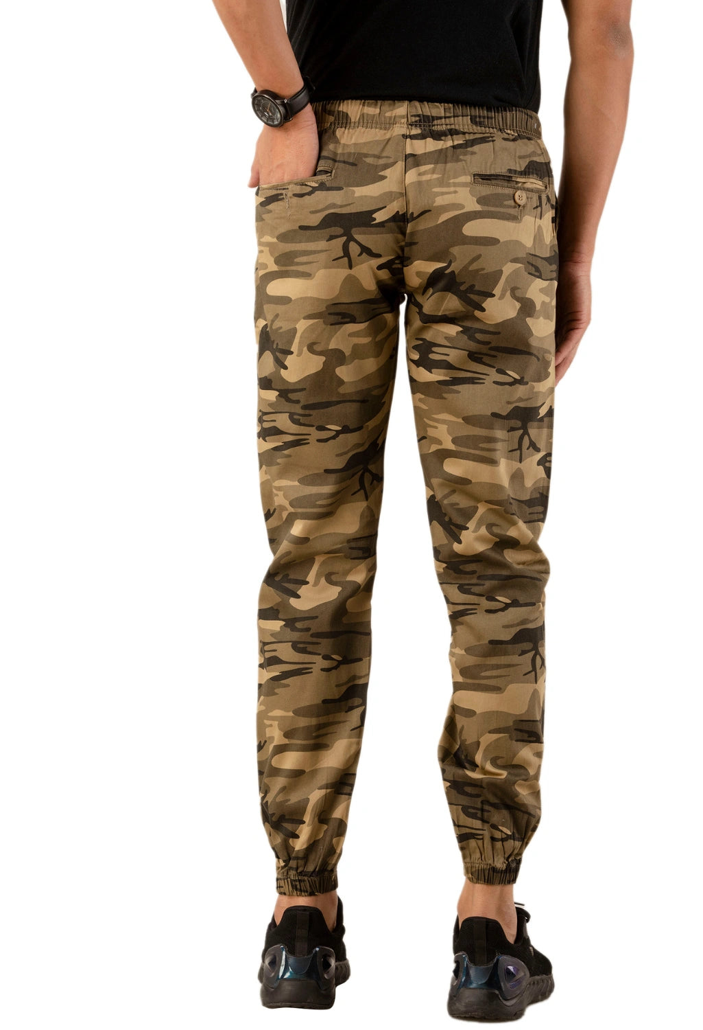 Sterio Pace Men Camouflage Printed Relaxed Straight Leg Joggers